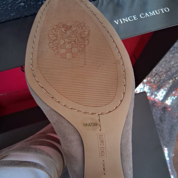 ✨ Like New ✨ Vince Camuto Taupe Suede Strappy Booties – Size 9M / EU 39 - Picture 7 of 7